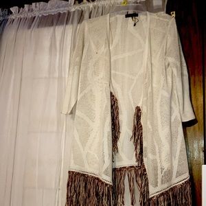 Very light summer cardigan with burgundy and cream fringe.